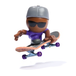 TECH DECH SK8 CREW PACHET PLACA SI FIGURINA 9.6CM SAPCA GRI - Img 4