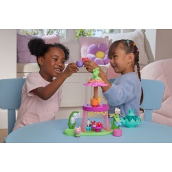 GABBYS DOLLHOUSE FAIRYLANDIA SET DE JOACA PETRECERE CU CEAI CU FIGURINE SI ACCESORII - Img 6