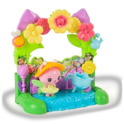 GABBYS DOLLHOUSE FILMUL SET BALCONUL GRADINA FERMECATA SI FIGURINA KITTY CU ACCESORII - Img 3