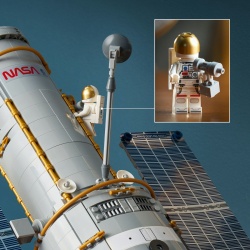 LEGO ICONS TELESCOPUL SPATIAL HUBBLE 11382 - Img 7