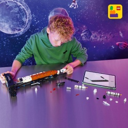 LEGO TECHNIC RACHETA SISTEMULUI DE LANSARE SPATIALA NASA ARTEMIS 42221 - Img 4