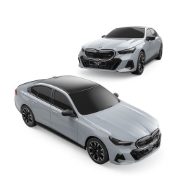 MASINA CU TELECOMANDA BMW I5 GRI SCARA 1 LA 24 - Img 4