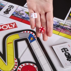 JOC MONOPOLY FORMULA 1 IN LIMBA ENGLEZA - Img 9