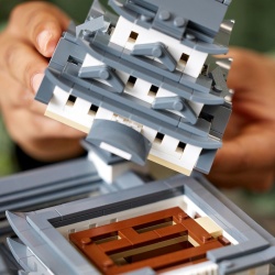 LEGO ARCHITECTURE CASTELUL HIMEJI 21060 - Img 4