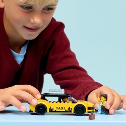 LEGO CITY TAXI GALBEN 60487 - Img 3