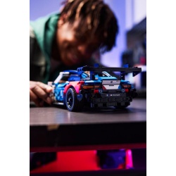 LEGO TECHNIC MASINA DE CURSE BMW M4 GT3 EVO 42226 - Img 5