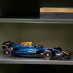 LEGO TECHNIC MASINA F1 ORACLE RED BULL RACING RB20 42206 - Img 6