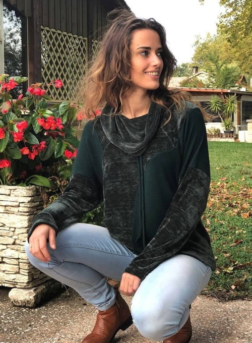 Pulover negru stil hanorac