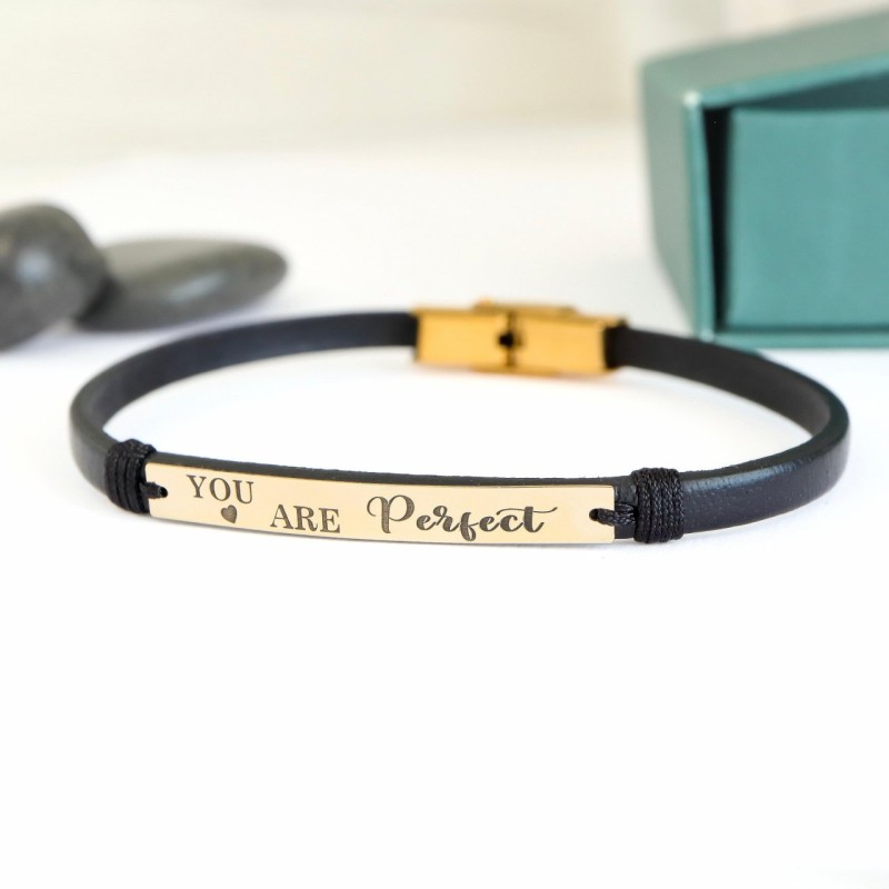 Bijuterii personalizate pentru bărbați – idei originale și semnificative