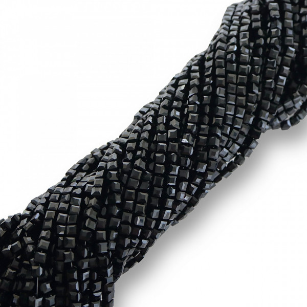 Cristale cubice 6 mm - șirag aprox 100 bucăți - negru