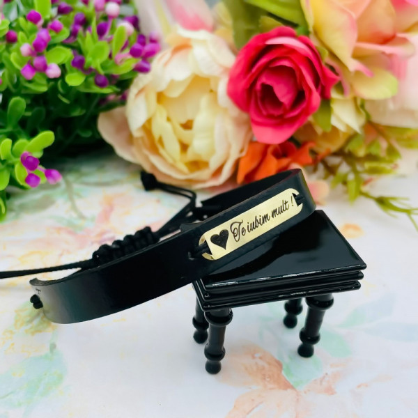 Bratara piele si placuta din aur 14k personalizata Te iubim mult!
