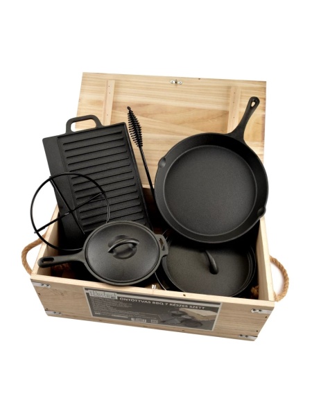 Set Gratar BBQ 7 piese, din fonta, cutie de lemn