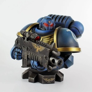 Warhammer 40,000: Bust - Primaris Ultramarines