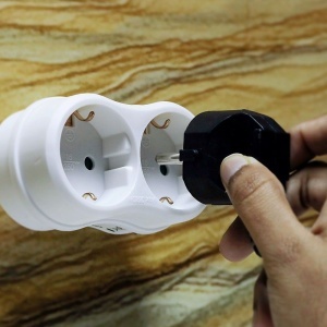 ADAPTOR 3 PRIZE 3X16A MAX 3680W - Img 10