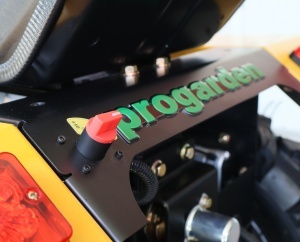 ProGARDEN Campo T18 Minitractor V27 4x4, 18CP, benzina, hidraulica fata-spate, roti 6.00-12 - Img 10