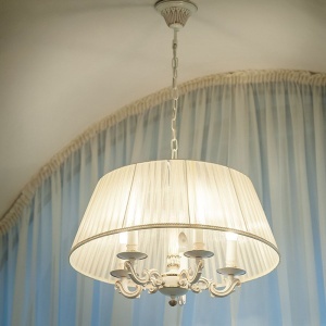 BEC LED E14 4.5W 3000K ALB CALD - Img 9