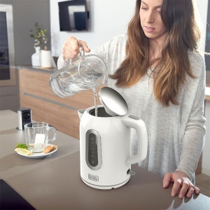 FIERBATOR 2200W 1.7L BLACK&DECKER - Img 7