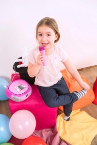 Radio CD pentru copii GoGEN BOB AND BOBEK, 2 x 0,8 W, Bluetooth, karaoke, microfon, MP 3, USB, AUX in, roz - Img 7