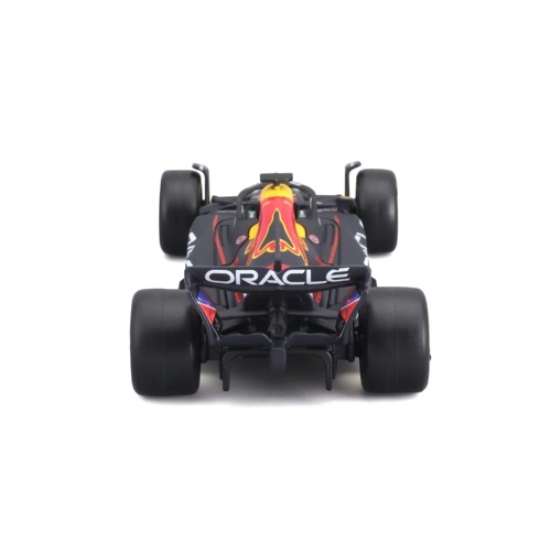 Macheta masinuta Bburago 1/18 Oracle Red Bull Racing sofer Verstappen cu casca BB18003/1