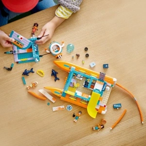 LEGO FRIENDS BARCA DE SALVARE PE MARE 41734 - Img 3