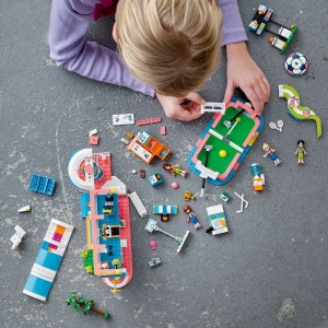 LEGO FRIENDS CENTRU SPORTIV 41744 - Img 3