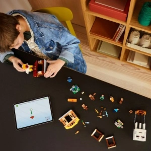 LEGO MINECRAFT ATACUL BALOANELOR GHAST ASUPRA SATULUI 21273 - Img 3