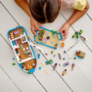 LEGO FRIENDS CASUTA PLUTITOARE 41702 - Img 2