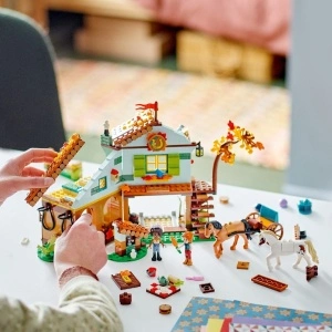 LEGO FRIENDS GRAJDUL PENTRU CAI AL LUI AUTUMN 41745 - Img 3