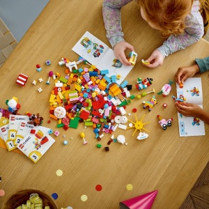LEGO CLASSIC CUTIE DE PETRECERE CREATIVA 11029 - Img 3