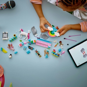 LEGO FRIENDS BAL MASCAT CU UNICORNUL SI ZANA 42661 - Img 3