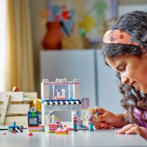 LEGO FRIENDS SALON DE COAFURA SI MAGAZIN DE ACCESORII 42662 - Img 2