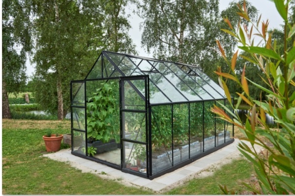 FÜLSZOBA FÜLSZOBA UNIVERSAL 128 plus (DD) 9,9 m2, 3 mm-es biztonsági üveggel, szín: Fekete