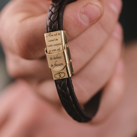 Brățară Bărbați Piele și Plăcuță Aur 14K Personalizată – Model Elegant - Img 2