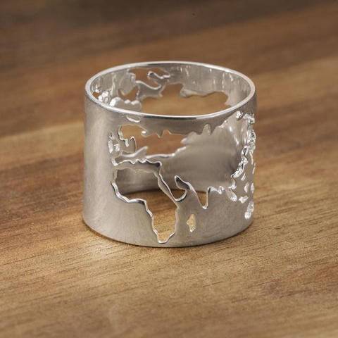 Breiter Ring aus 925er Sterlingsilber mit ausgeschnittener "Map of the World"-Musterung - Img 5