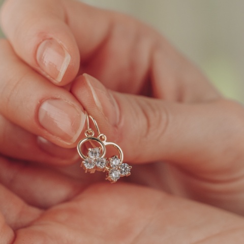 Cercei aur copii 14K trifoi cu zirconiu – închidere sigură