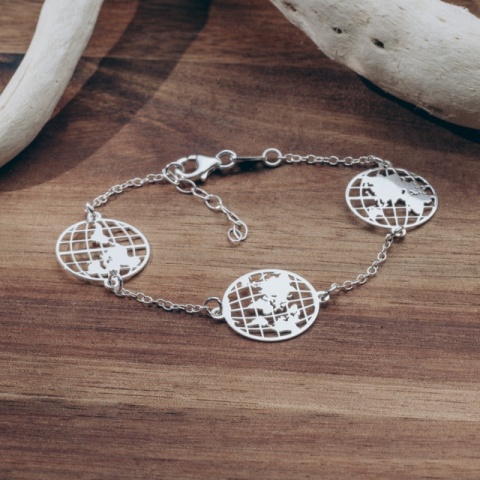 Silberarmband mit 3 Erdkugel-Anhängern