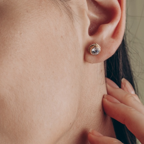 Cercei aur 14K femei – zirconiu, închidere cu șurub, 2.40g - Img 3