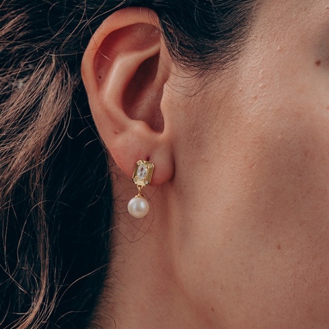 Cub 2 vergoldetes Silber Cub 2 Ohrringe mit Zuchtperle und Zirkonia - minimalistische Eleganz - Img 1