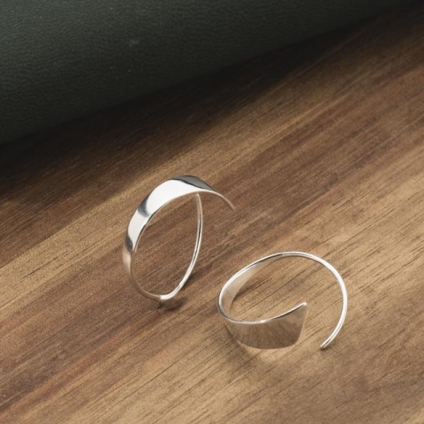 Cercei din argint 925 cu design clasic – simplitate și rafinament pentru orice ocazie - Img 2