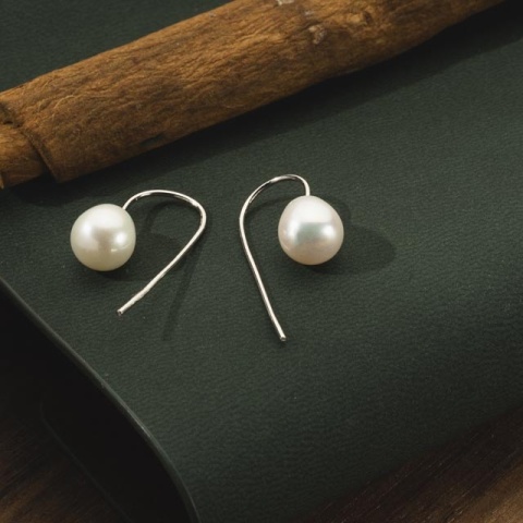 8x10 mm Sterling Silber 8x10 mm Zuchtperlen Ohrringe | Rhodium | Rhodium | Elegante weiße Ohrringe