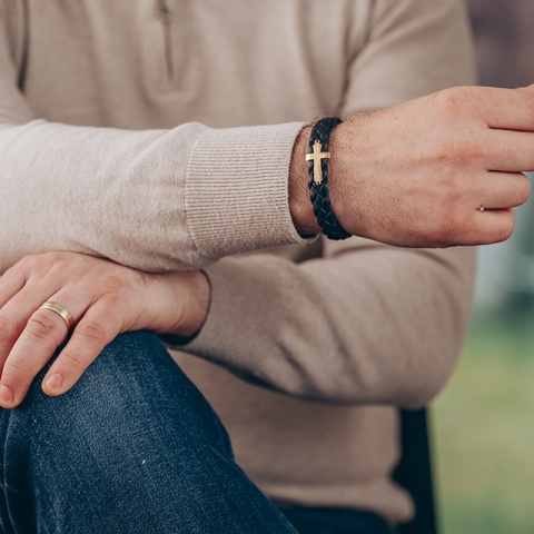 Brățară Personalizată Cruce Aur 14K & Piele - Rugăciunea Tatăl Nostru (închizătoare oțel inoxidabil) - Img 7