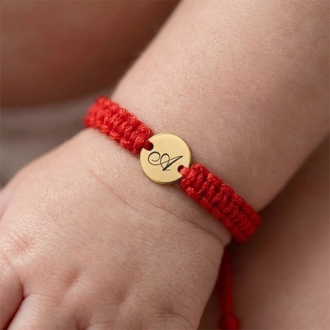 Brățară Aur 14K cu Inițială Copii – Personalizată