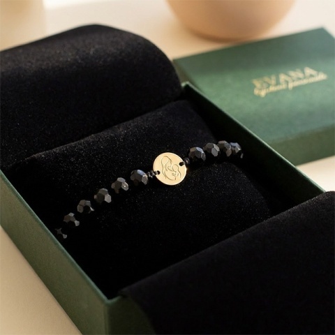 Brățară cu bănuț din aur 14K și cristale negre – personalizată - Img 5
