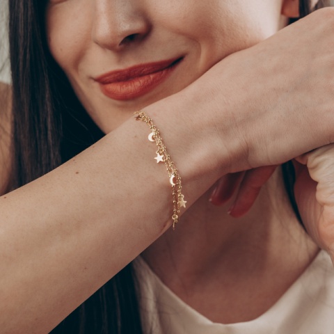 Vergoldetes Silberarmband mit Sternen und Monden, Dreifachkette, 16+3 cm