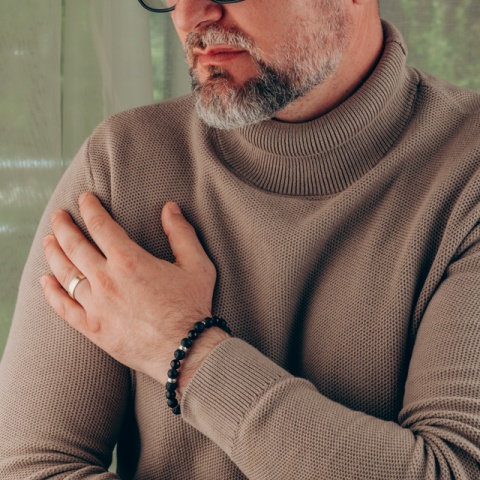 Brățară personalizată cu onix mat/lucios și lavă, detalii argint - Img 3