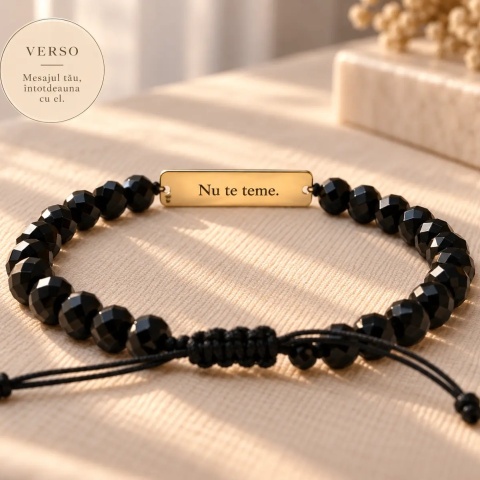 Brățară cu cristale și plăcuță din aur 14K pe șnur – Bijuterie personalizată Evana - Img 3