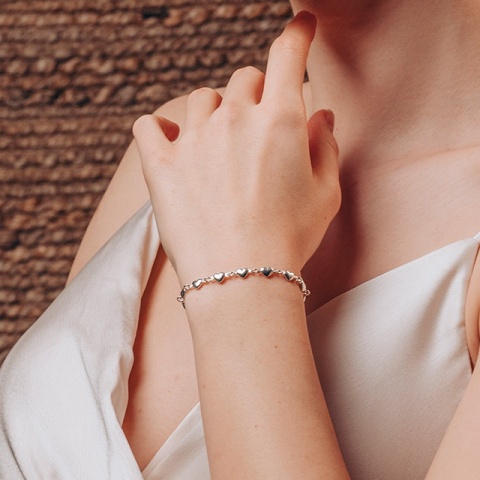 925 Sterling Silber Armband mit elegantem Herz Design - Das perfekte Geschenk für Sie