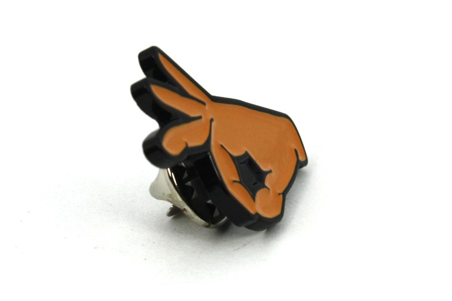 Pin Circle game sign