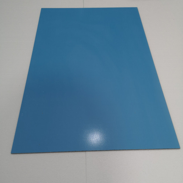 Placa MDF 3mm - 60x40cm - Colorida / Azul Claro