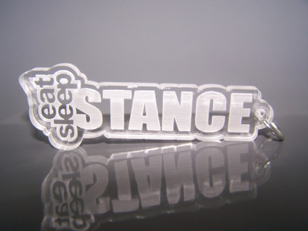 Porta Chaves de Acrílico com gravação "Eat Sleep Stance"